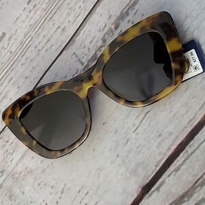 Scoop women's tortoise shell look plastic frame cats eye sunglasses brown